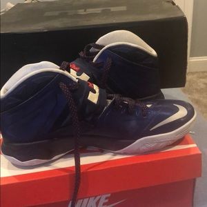 Nike Zoom LeBron soldiers Vii